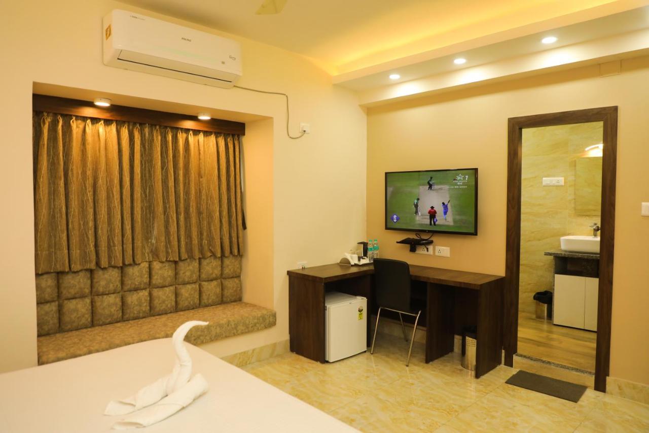 Hotel Bandhan Residency Calcuta Exterior foto